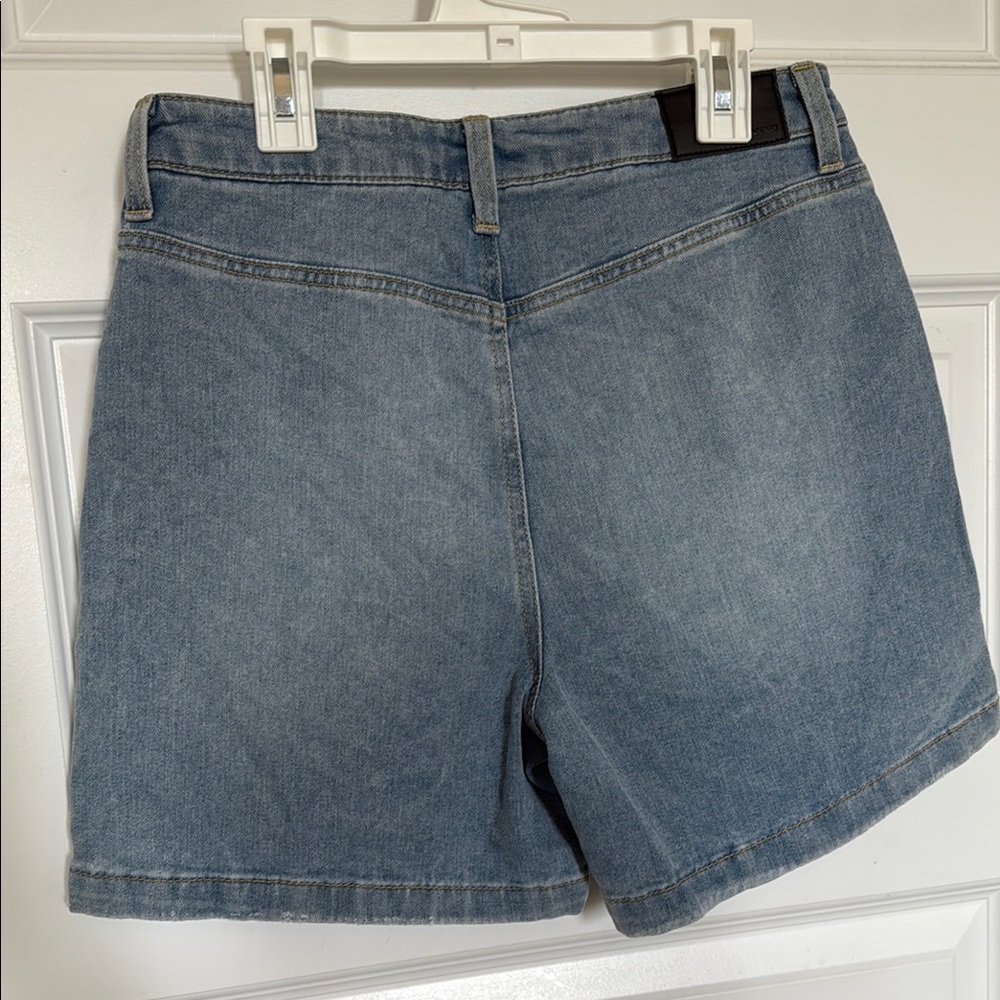 NWT BCBGeneration relaxed trouser shorts bundle Sz 7 - Picture 6 of 12
